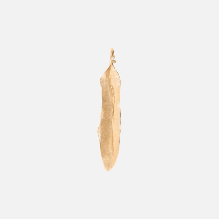 Leaves Collection 6.5 cm Pendant in 18 Karat Yellow Gold   |  Ole Lynggaard 