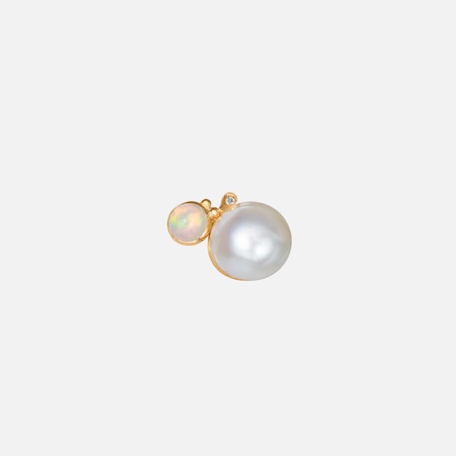 BoHo Pearl Stud Earring in Gold with Opal and Diamond | Ole Lynggaard