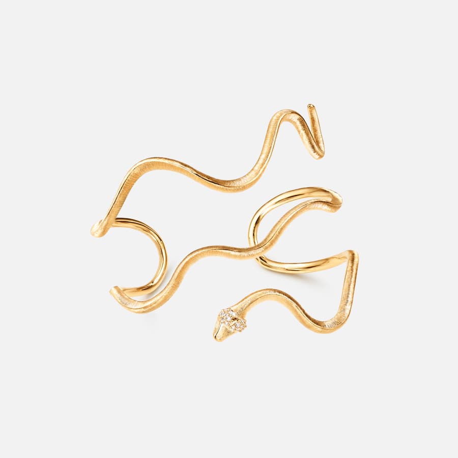 Snakes bangle large in 18k gold with 14 diamonds totalling 0.08 ct. TW VS | Ole Lynggaard