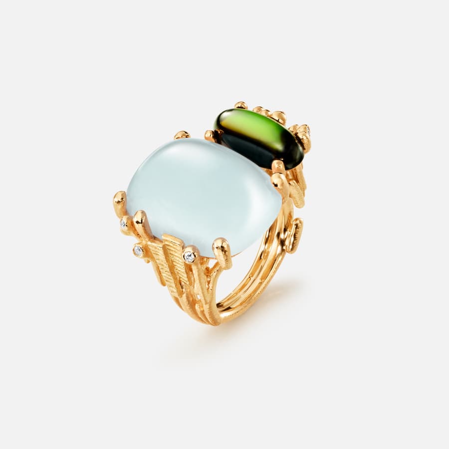 BoHo ring double in 18 karat gold with aquamarine, green tourmaline, and diamonds | Ole Lynggaard