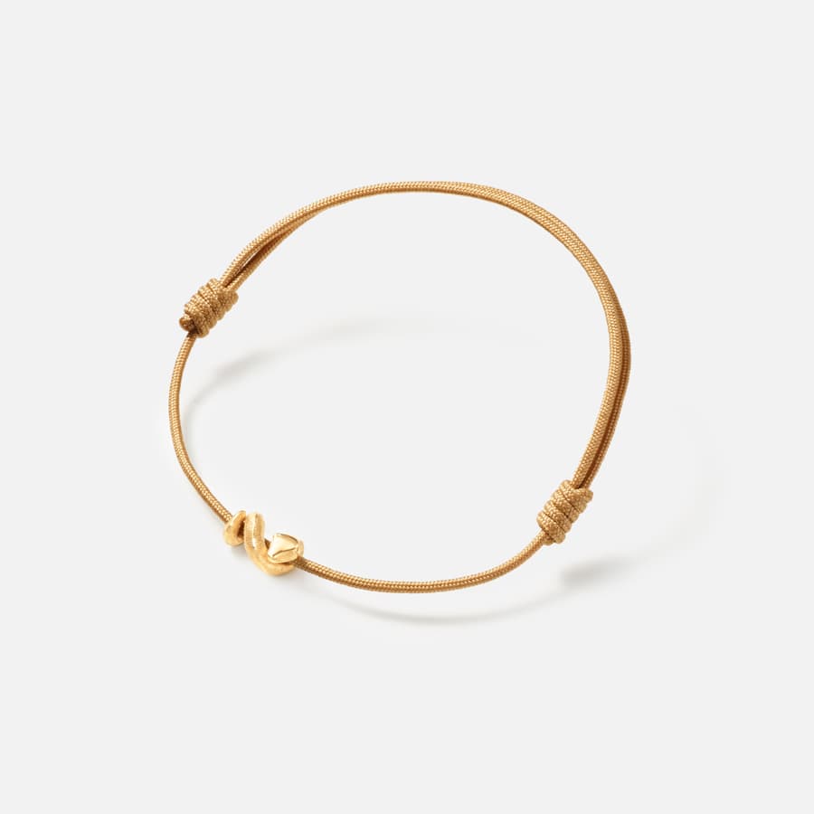 Snakes string bracelet in gold | Ole Lynggaard