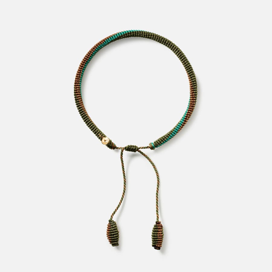 Life bracelet Mocha with tassels and a yellow gold tag | Ole Lynggaard