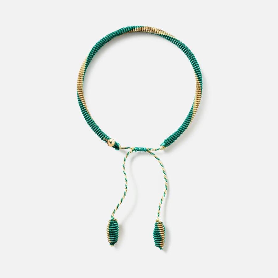 Life bracelet Laguna with tassels and a yellow gold tag | Ole Lynggaard